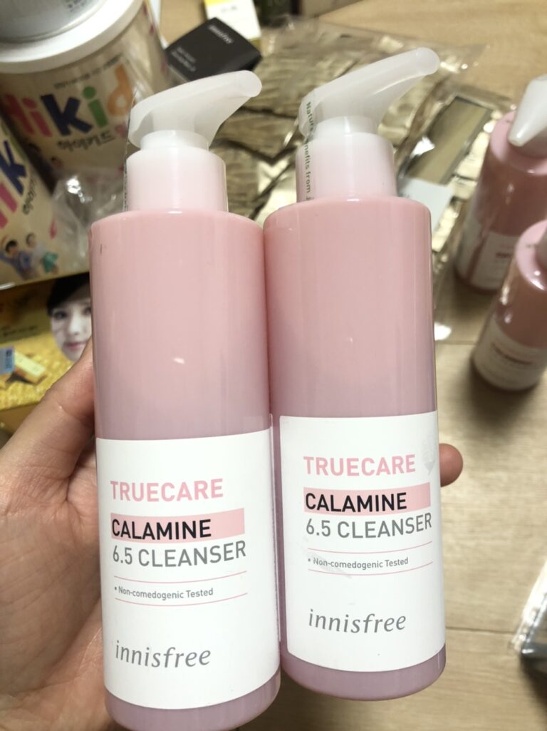 Sữa Rửa Mặt True Care Calamine 6.5 Cleanser của Innisfree