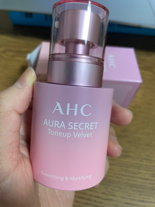 AHC aura secret tone up velvet