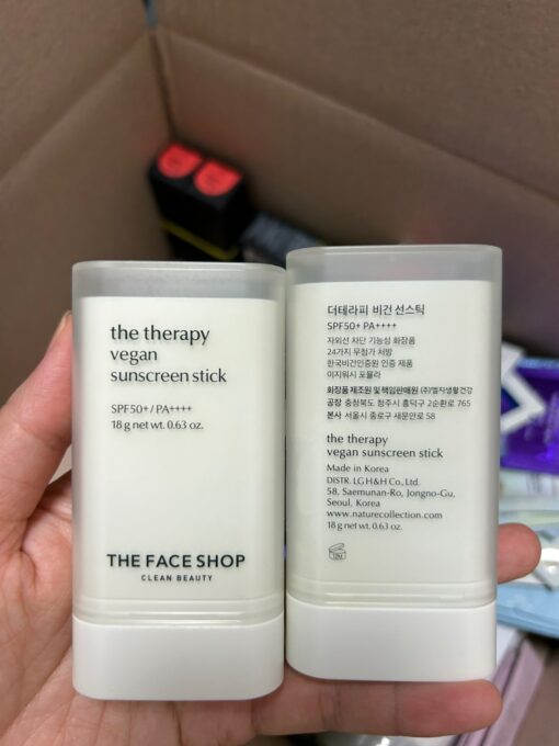 kem chống nắng The Therapy Vegan Sunscreen Stick