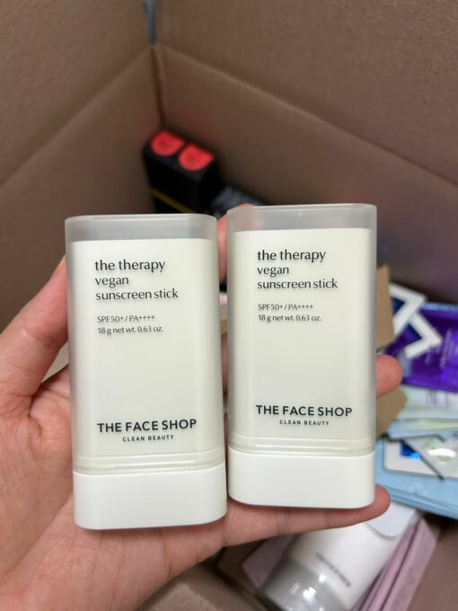 kem chống nắng The Therapy Vegan Sunscreen Stick